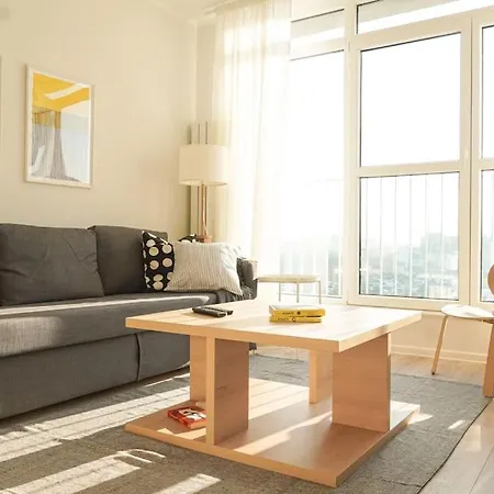 شقة Modern Sunny & Airy In Business Area & Airport Parking Spot صوفيا
